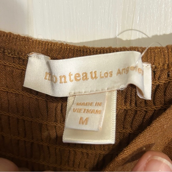 NWT MONTEAU LOS ANGELES Women's Sleeveless Top Wide Straps Buttons Size Large - Picture 9 of 10